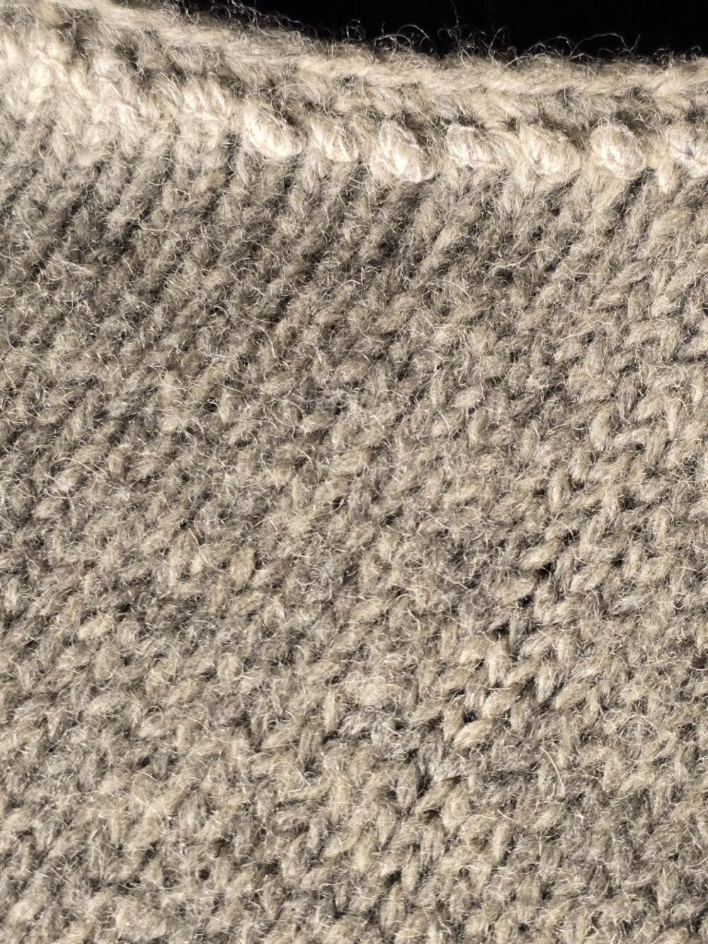 Vintage Cropped Argyle Sweater Vest Fuzzy Knit Neutral Size M - Picture 6 of 8